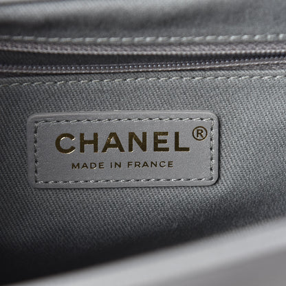 Chanel Caviar Quilted Medium Business Affinity Flap Grey 8 of 11