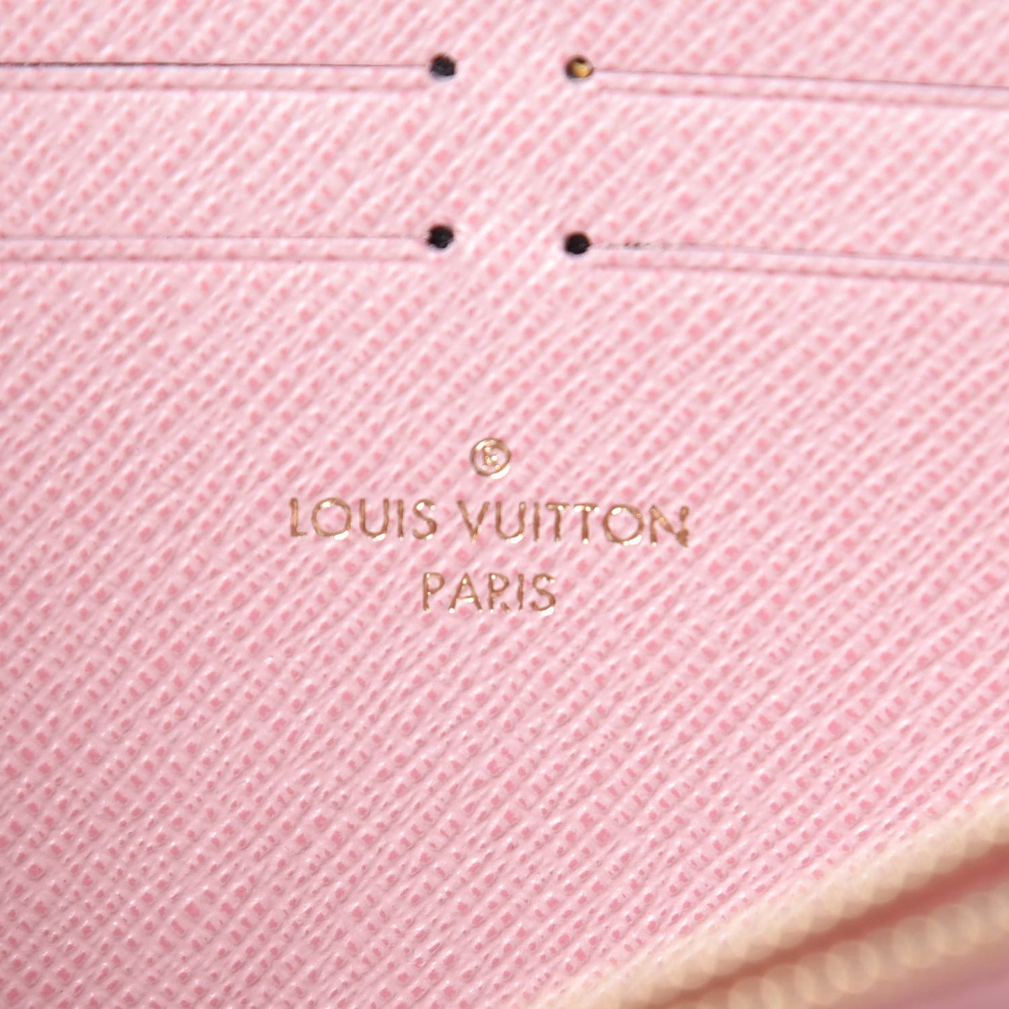 Damier Azur Zippy Wallet Rose Ballerine