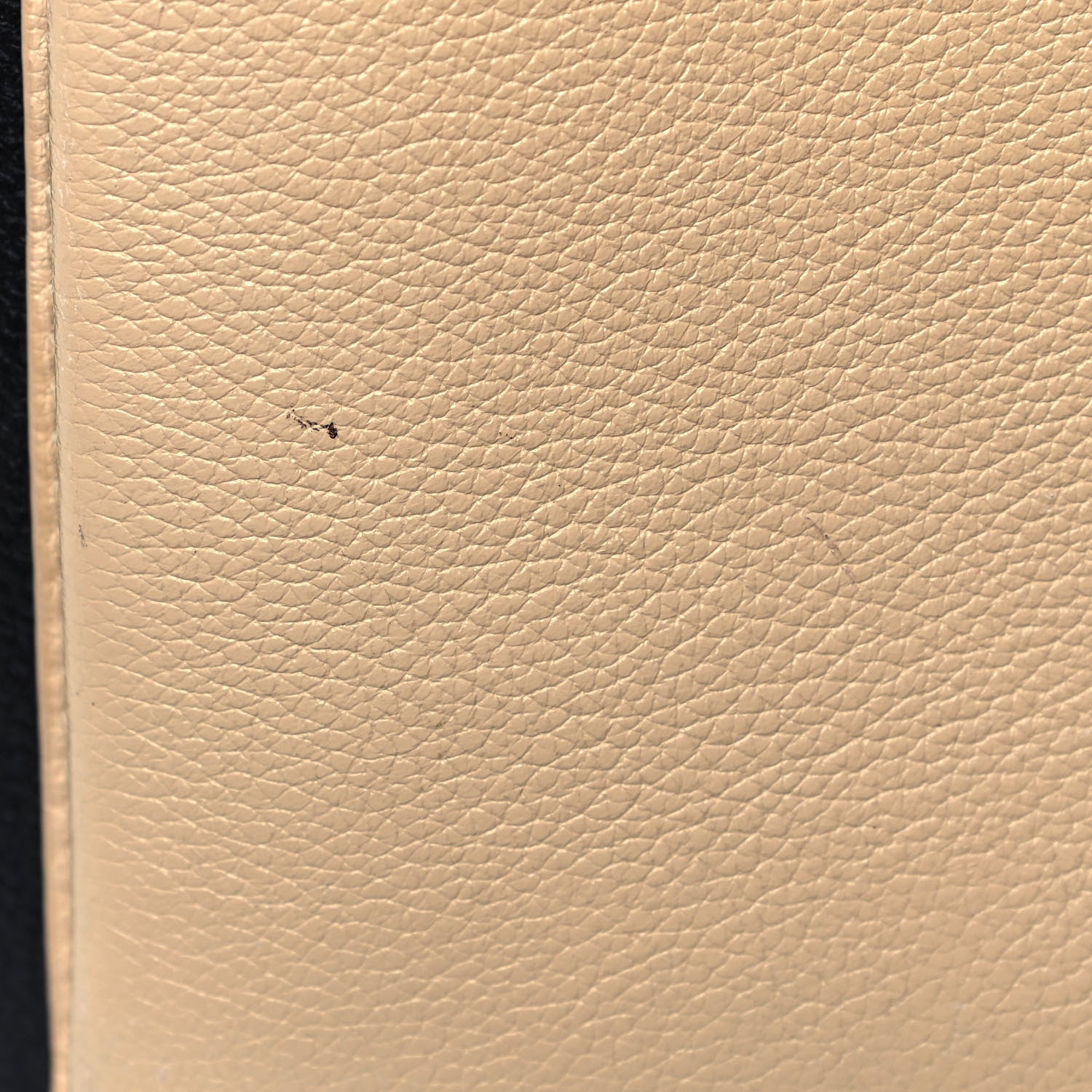Louis Vuitton Soft Calfskin My Lockme Top Handle Vanille Black 13 of 22