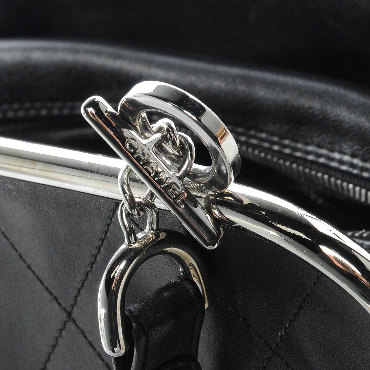 Lambskin Ultimate Soft Frame Bag Black