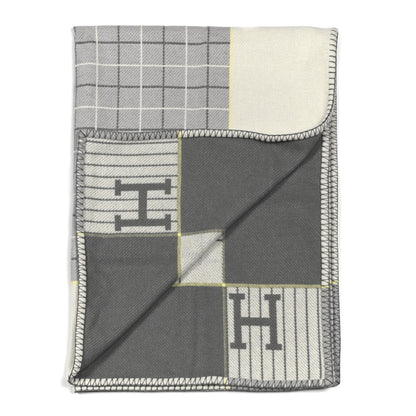 Hermes Wool Cashmere Avalon Passe-Passe Blanket 2 of 3