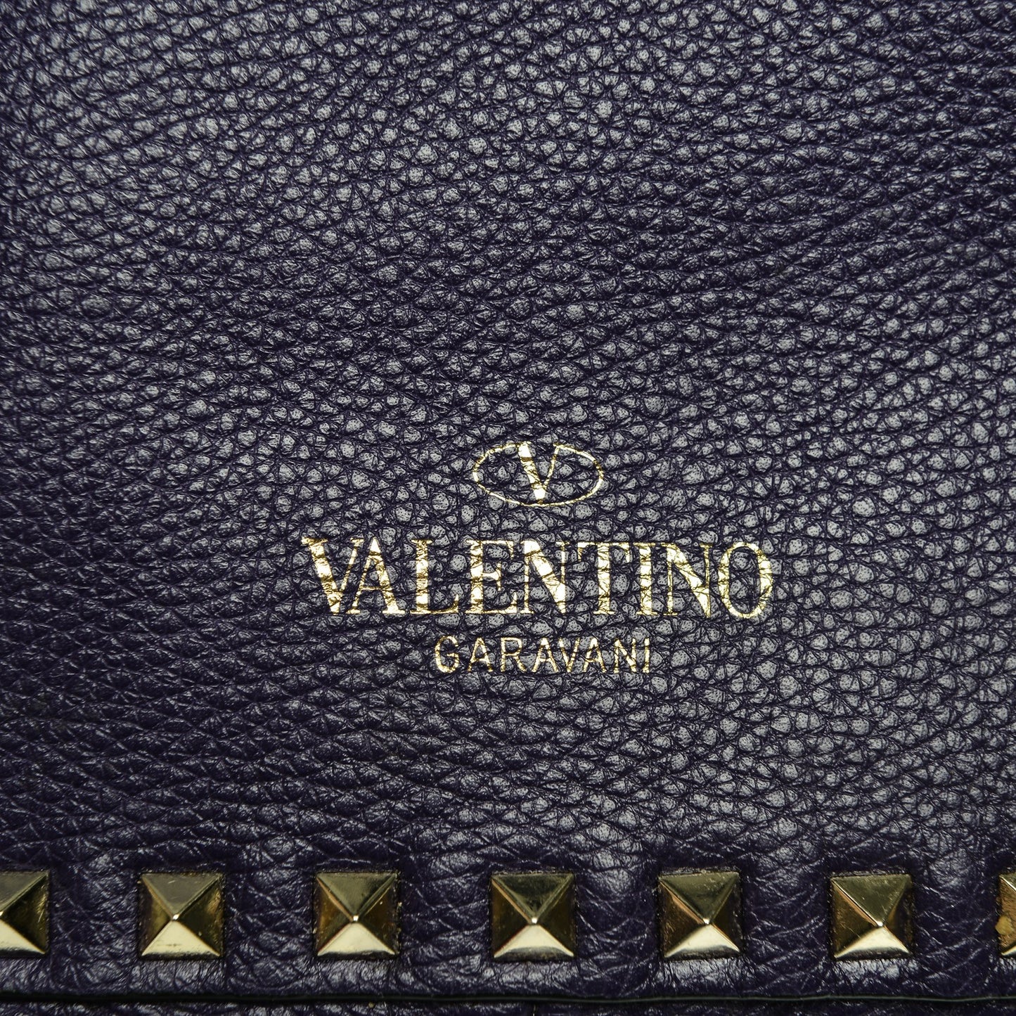 Grained Calfskin Medium Rockstud Reversible Tote Black Purple
