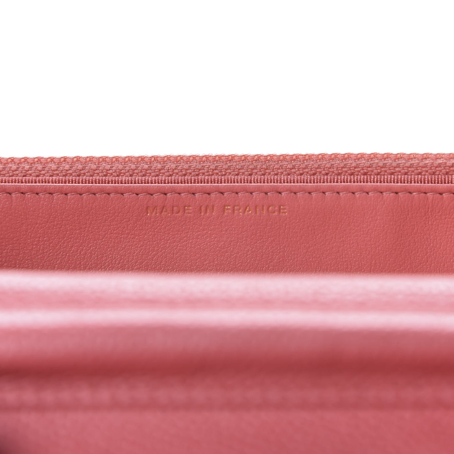 Caviar Quilted Wallet On Chain WOC Pink