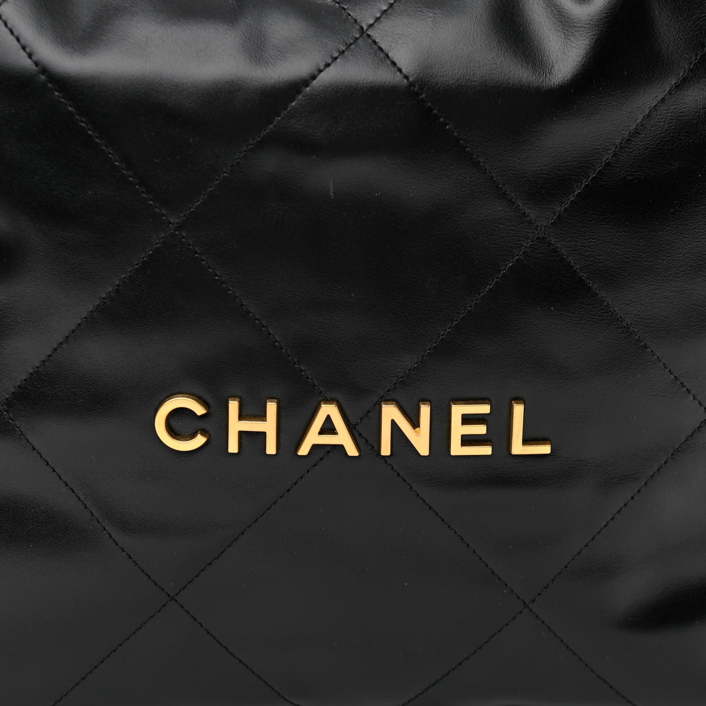 Shiny Calfskin Quilted Chanel 22 Black