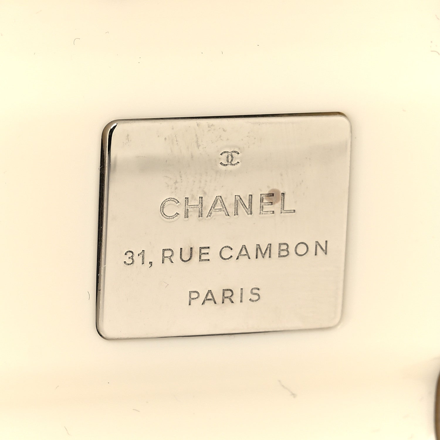 Chanel Resin Enamel CC Shopping Container Minaudiere Clutch Black White Red 11 of 11