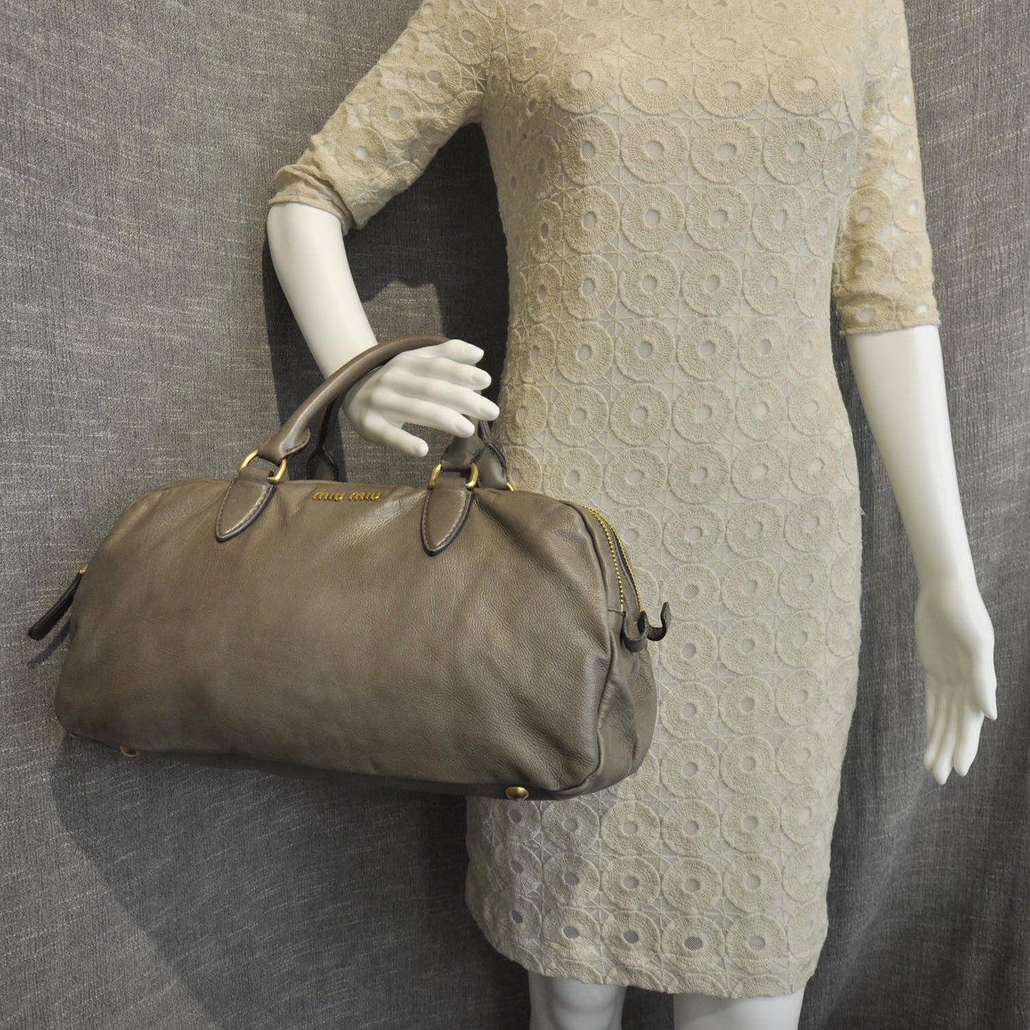 Vitello Leather Bauletto Crossbody Bag