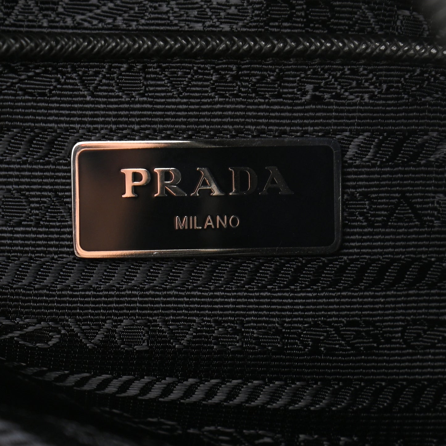 Tessuto Nylon Saffiano Flat Messenger Bag Black