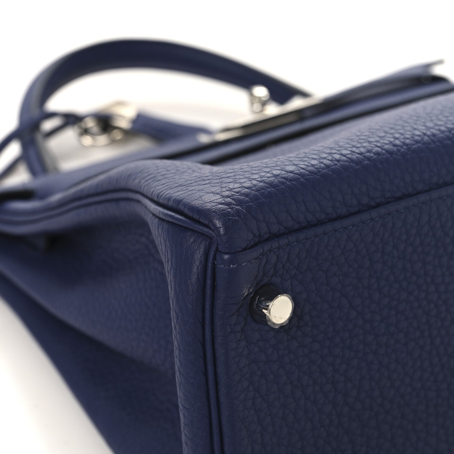 Togo Kelly Retourne 28 Bleu Encre