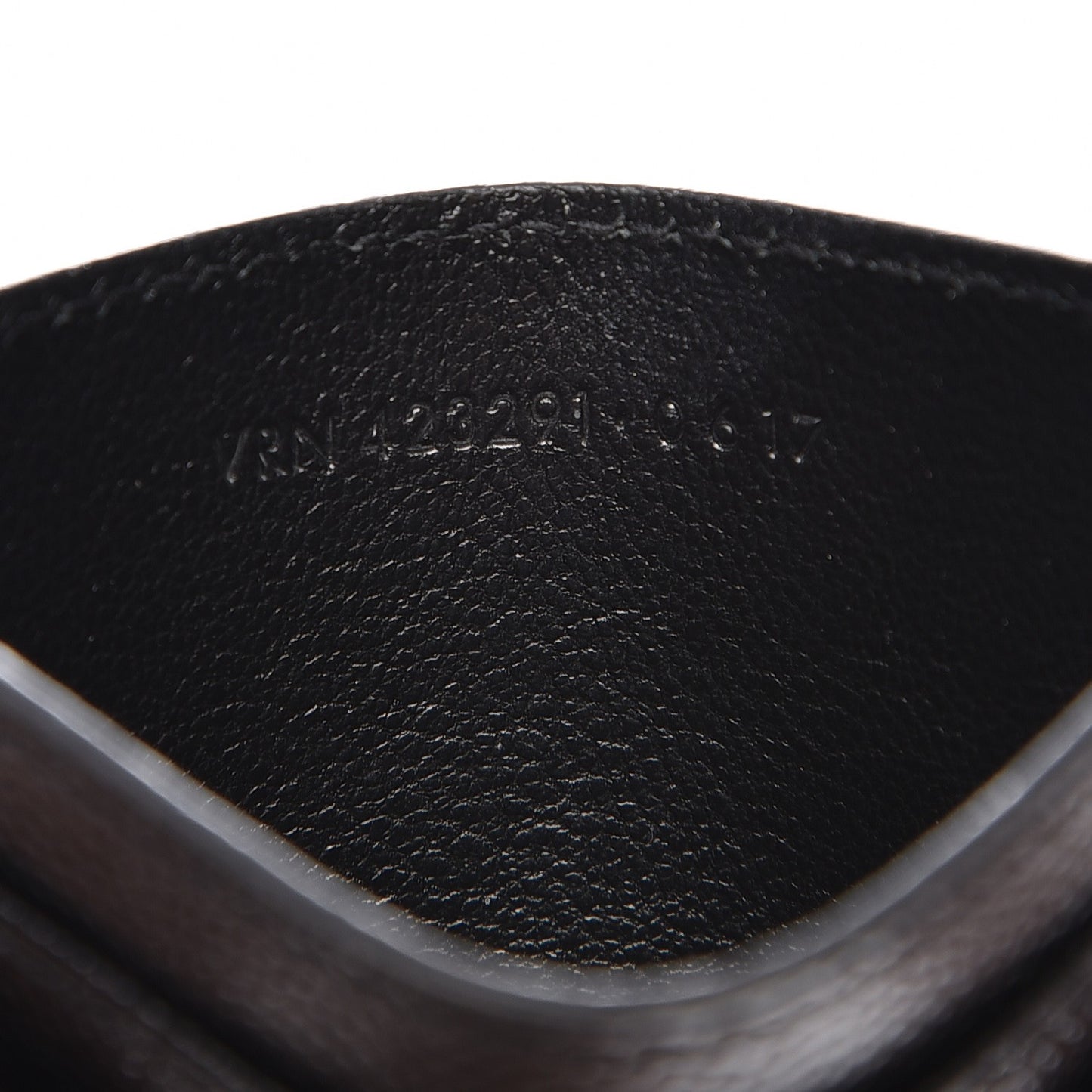 Grain De Poudre Matelasse Chevron Monogram Credit Card Case Black