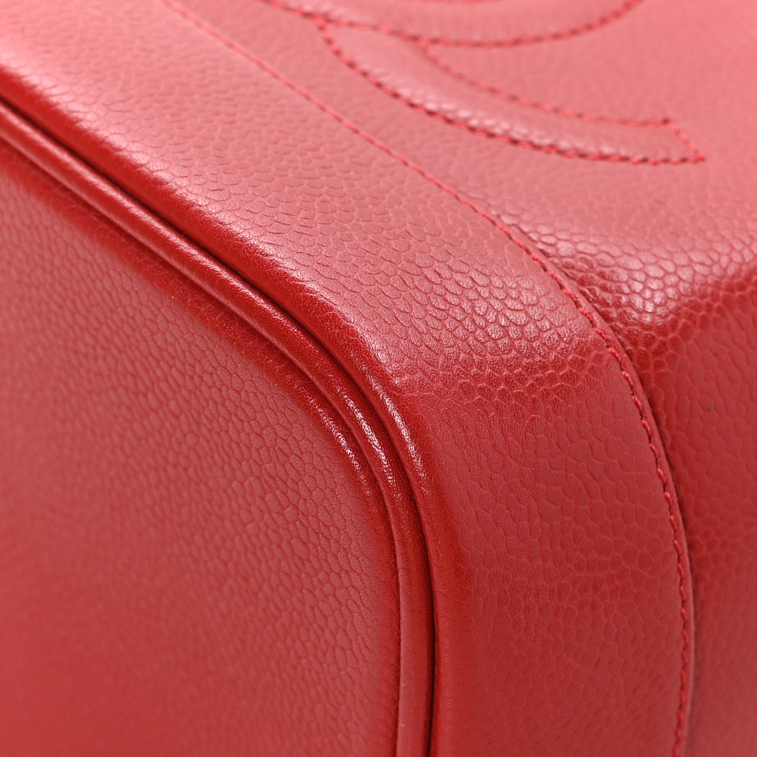 Chanel Caviar Vanity Cosmetic Case Red 11 of 19