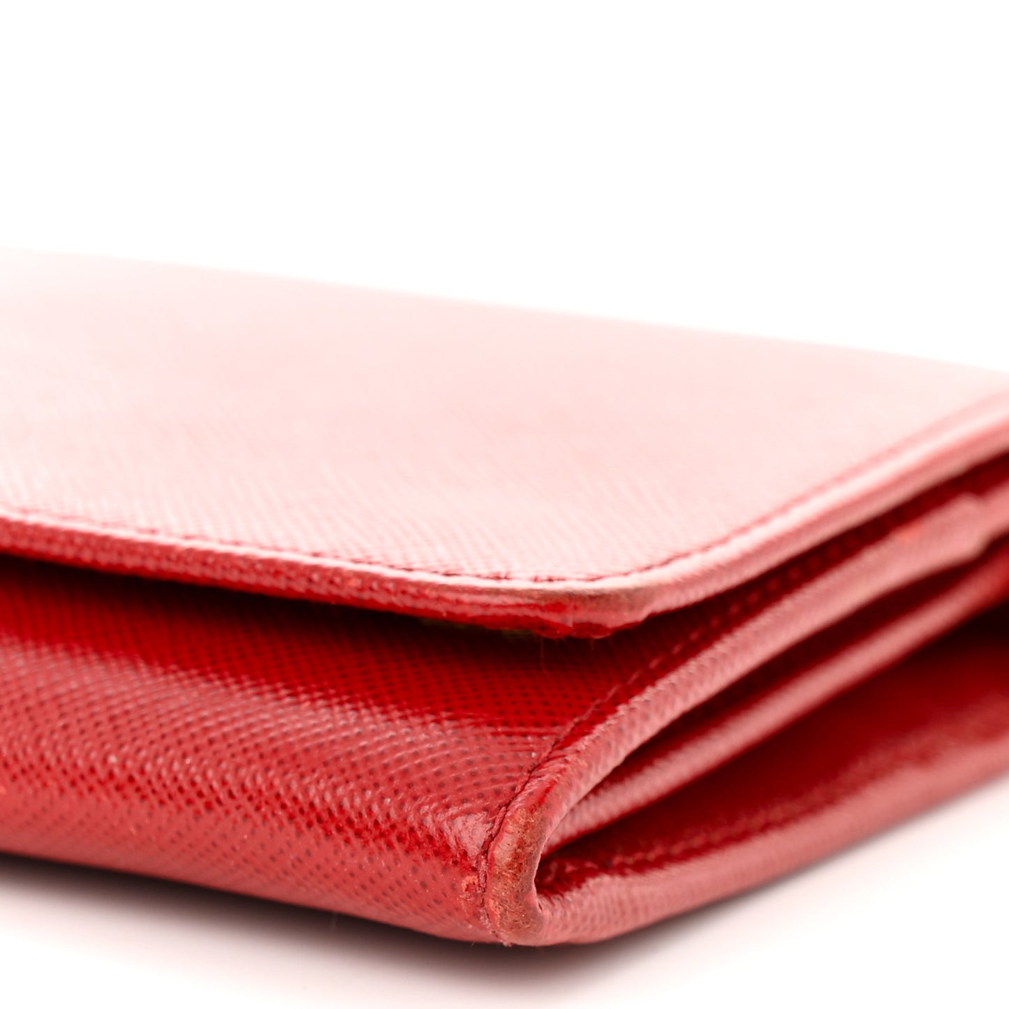 Saffiano Metal Oro Chain Wallet Fuoco