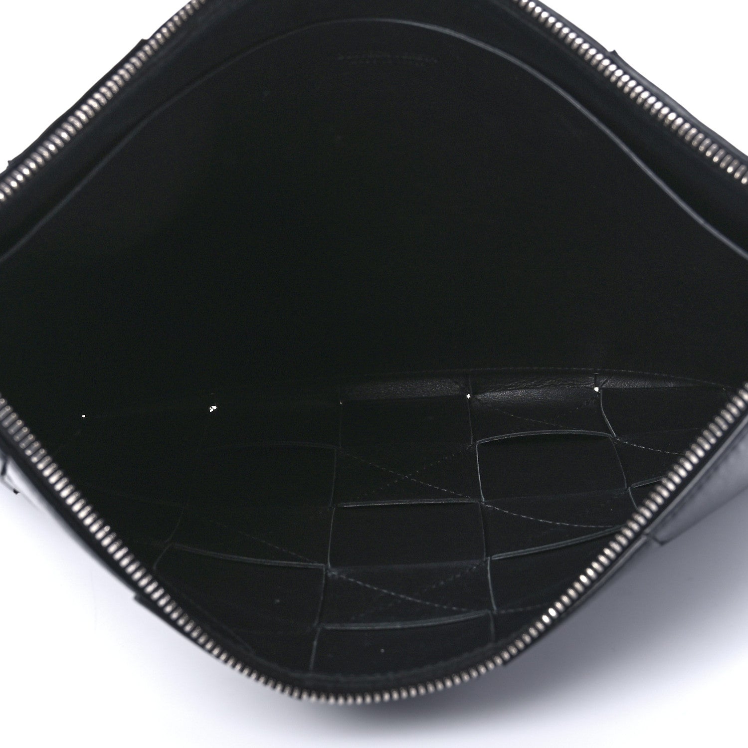 Bottega Veneta Nappa Maxi Intrecciato Medium Cassette Flat Zip Pouch Black 4 of 13
