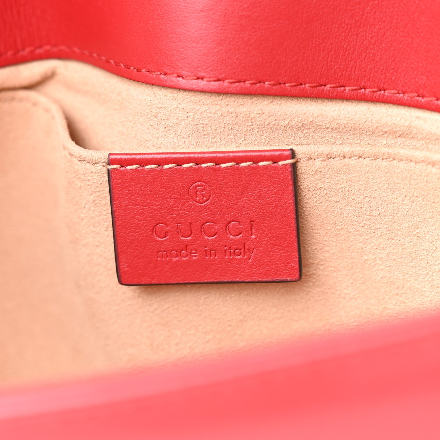 Calfskin Matelasse Mini GG Marmont Shoulder Bag Hibiscus Red