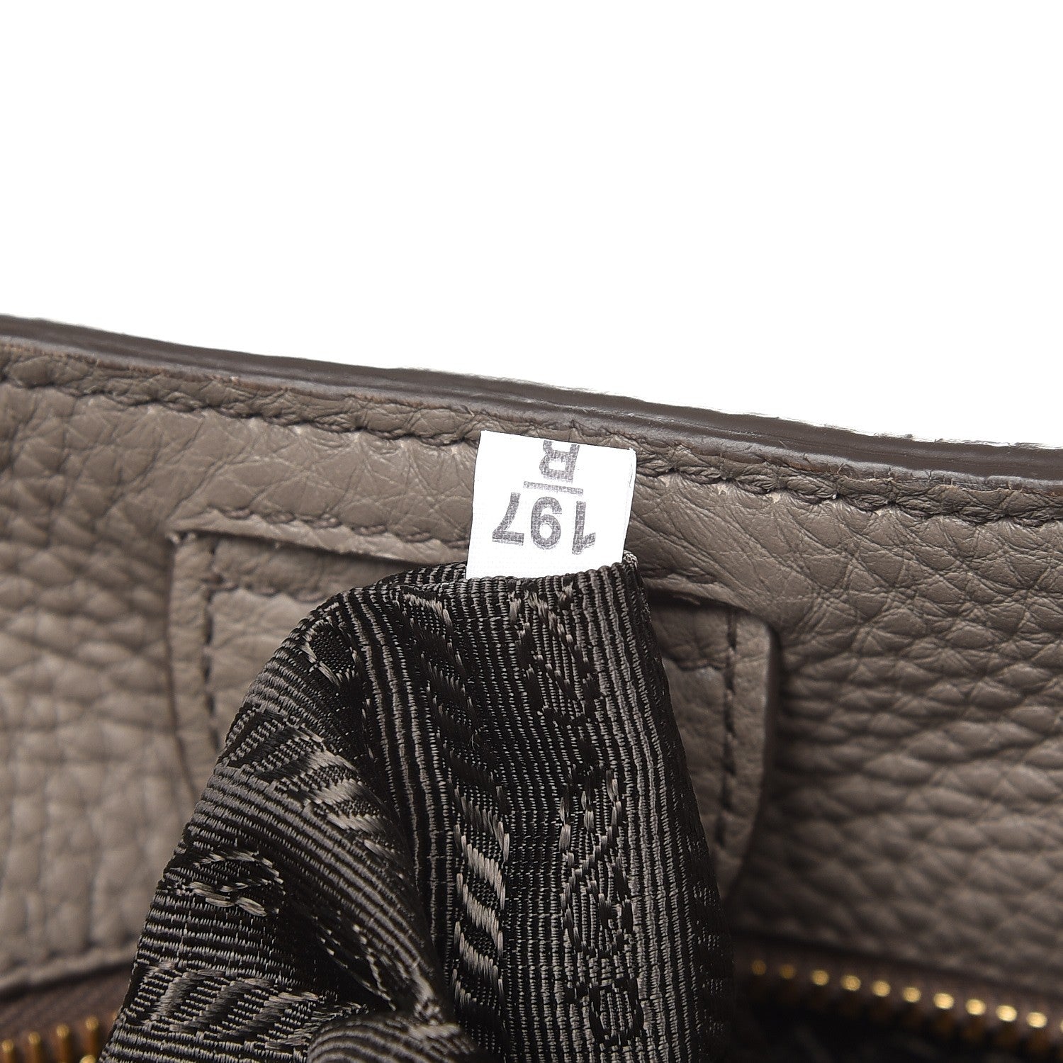Prada Vitello Daino Tote Argilla 8 of 16