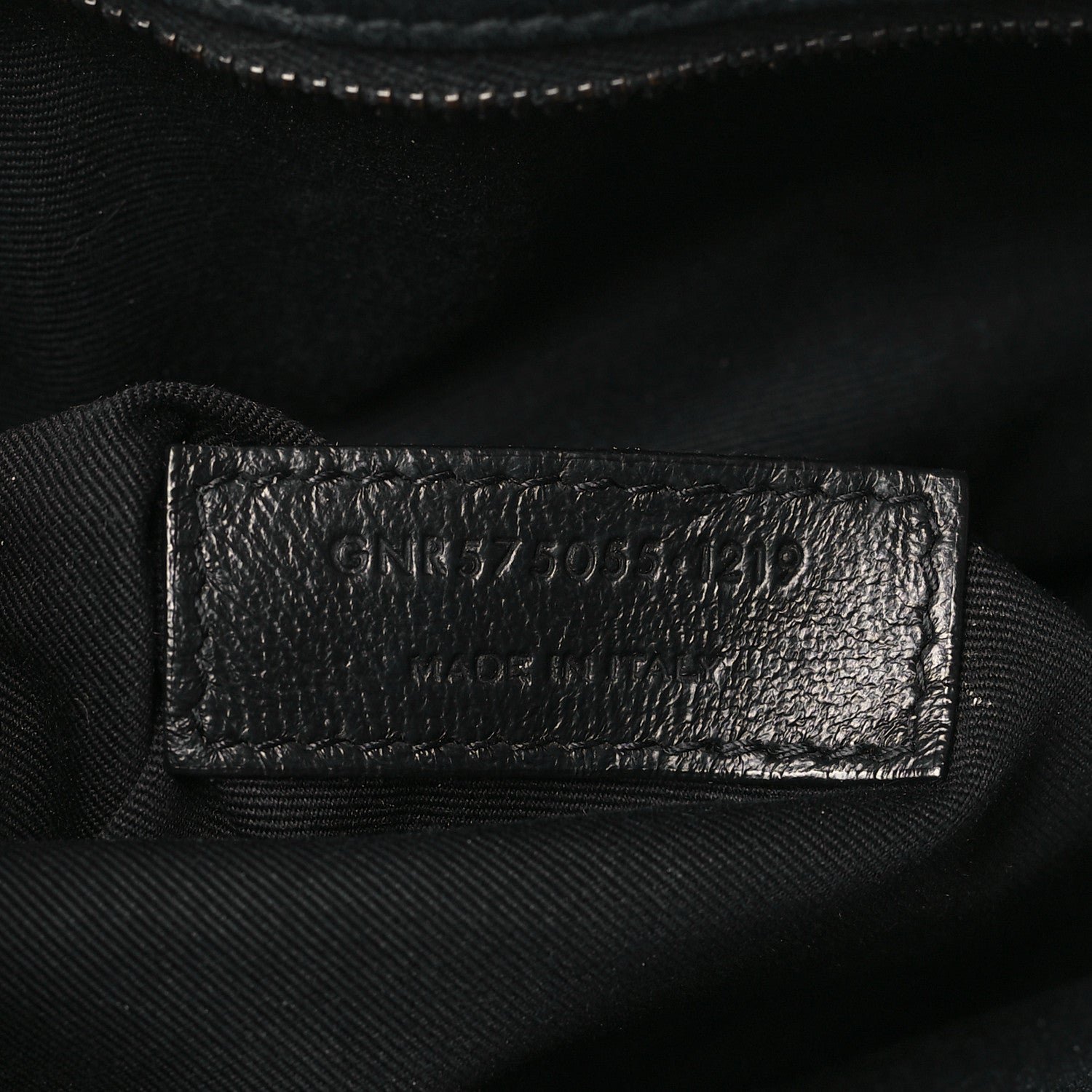 Saint Laurent Crinkled Calfskin Matelasse Monogram Medium Niki Chain Satchel Black 6 of 9