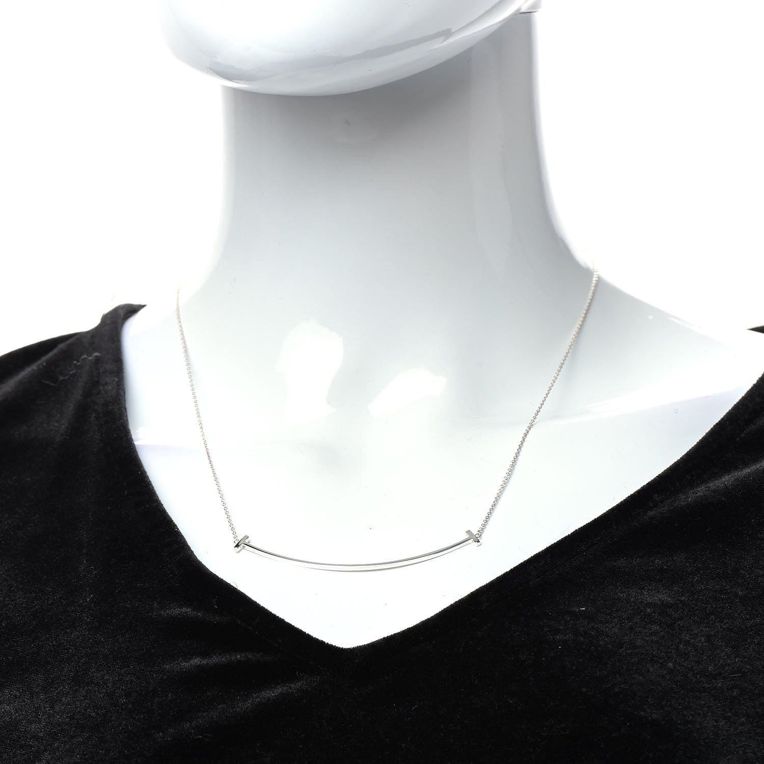 Tiffany Sterling Silver Large T Smile Pendant Necklace 2 of 5