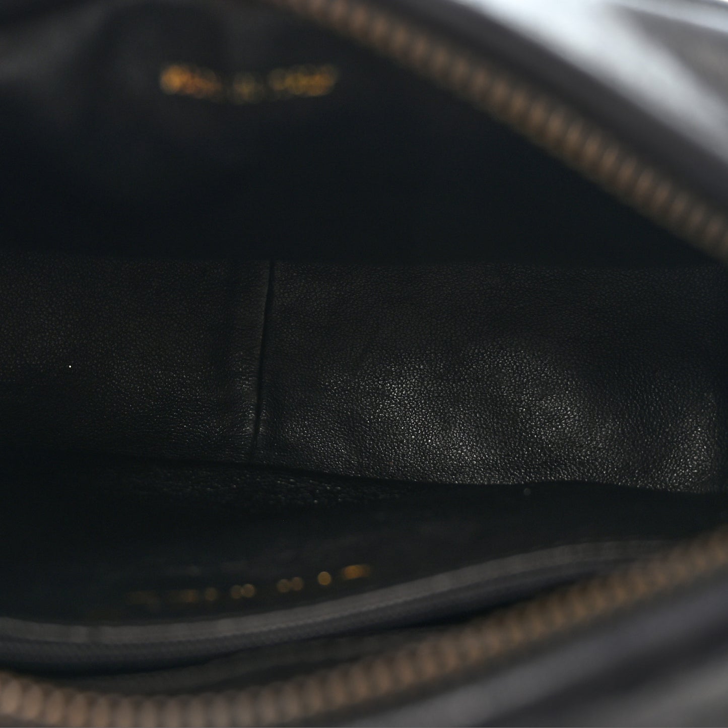 Lambskin Chevron Quilted Tassel Camera Case Black