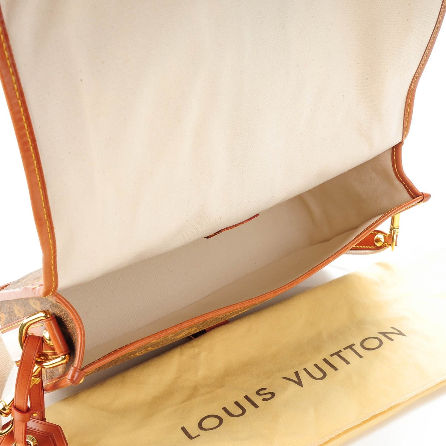 Monogram Rayures Tisse Clutch Red