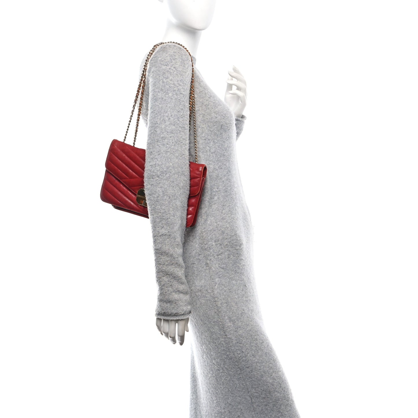 Calfskin Chevron Quilted Gabrielle Flap Red