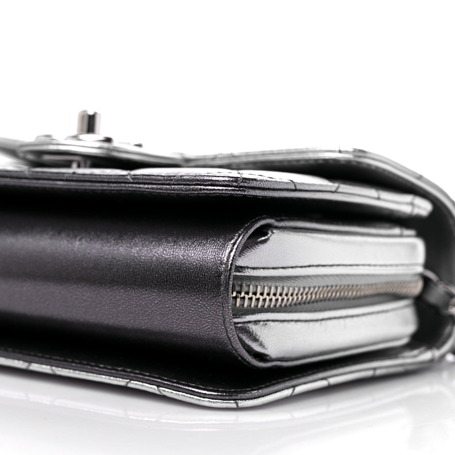 Metallic Lambskin Like A Wallet Flap Silvery Black
