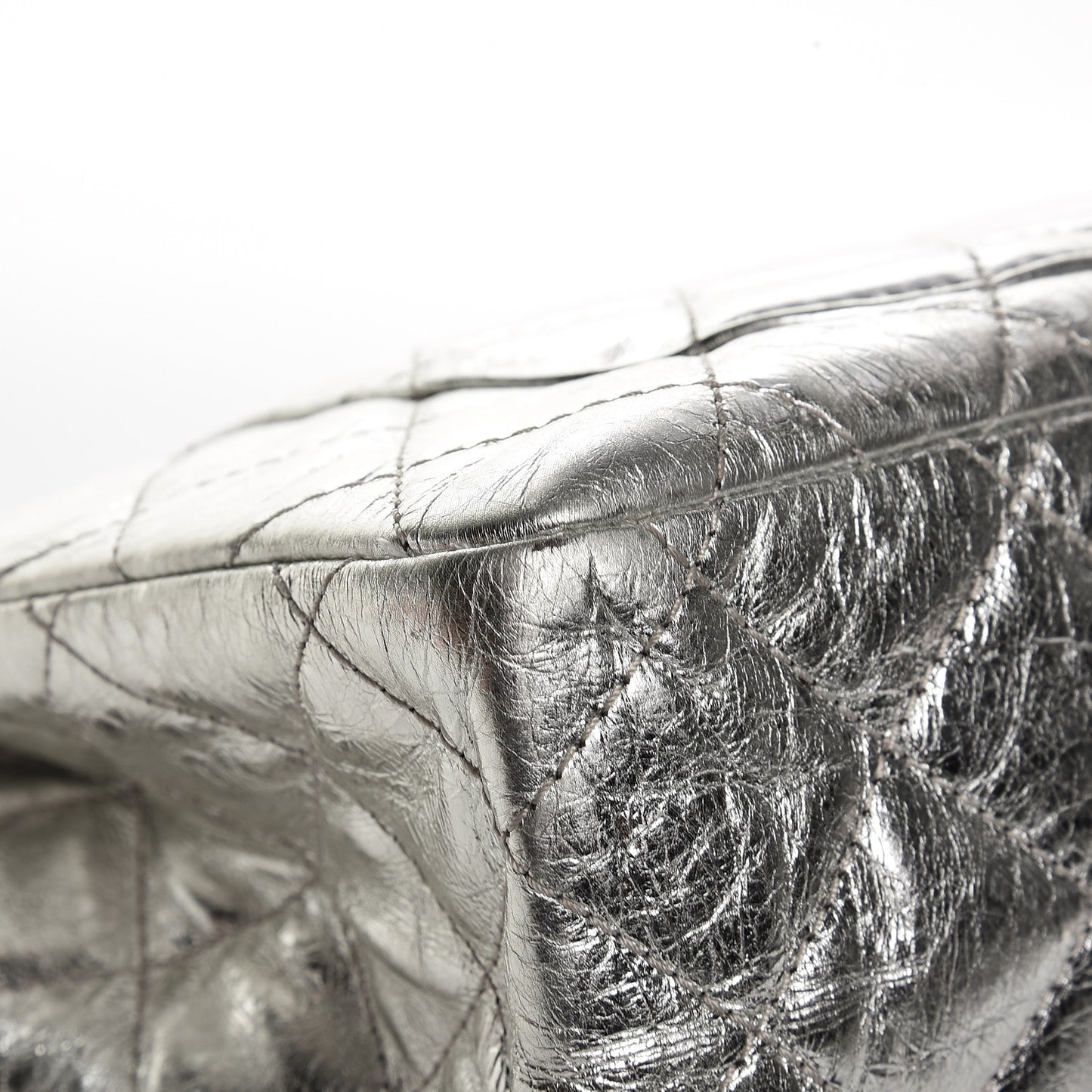 Metallic Aged Calfskin Quilted 2.55 Reissue 228 Flap Silver