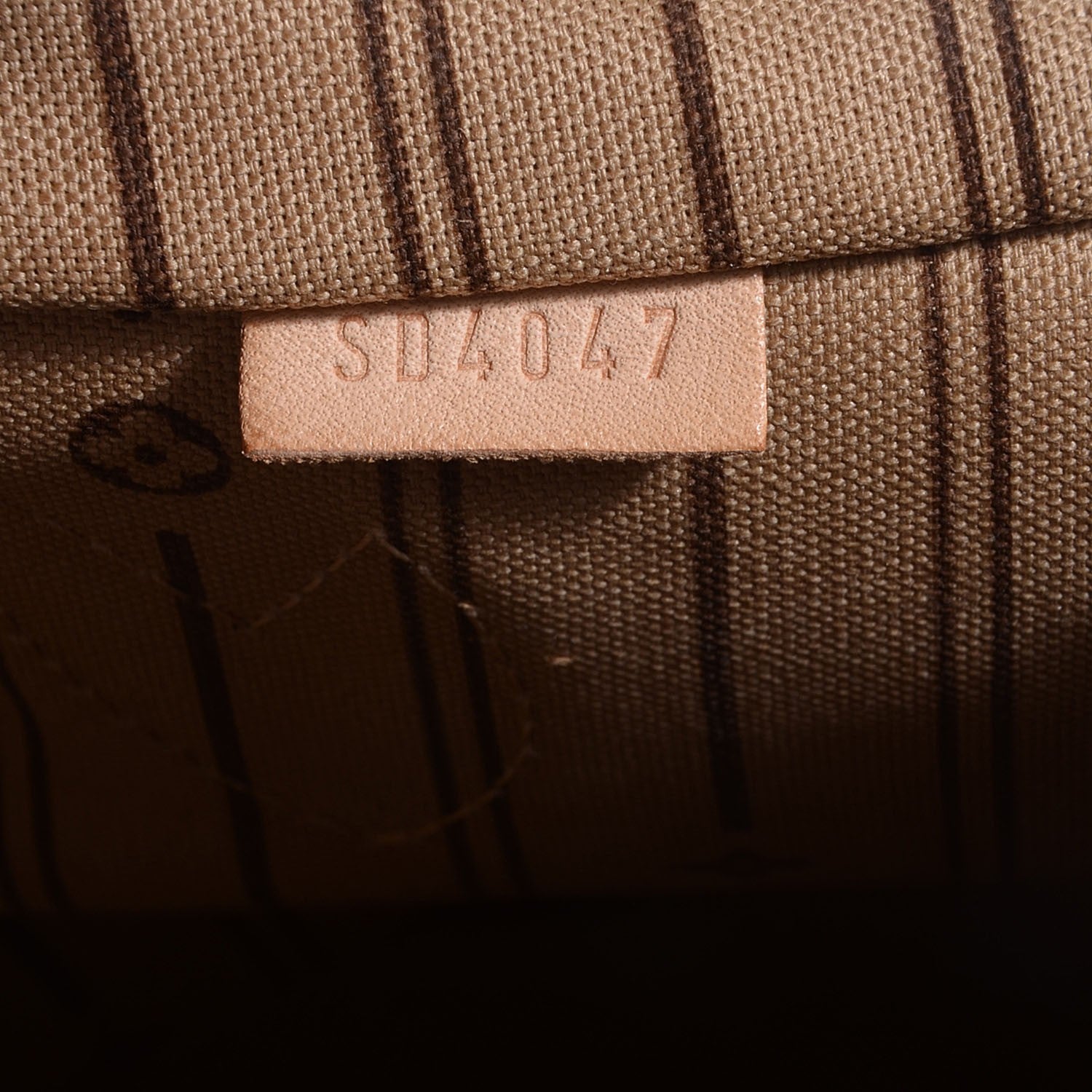Louis Vuitton Monogram Neverfull MM 7 of 7