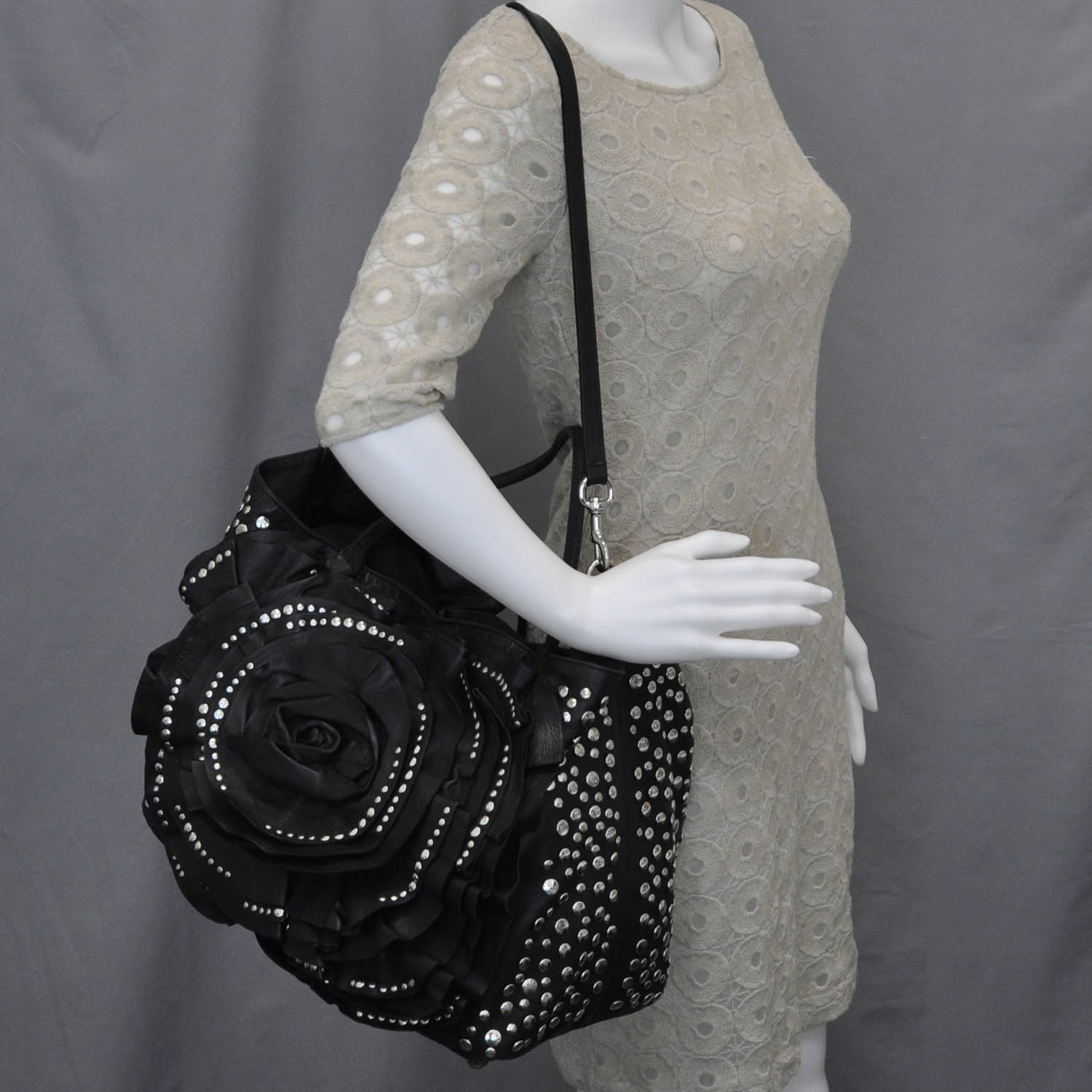 Valentino Garavani Leather Studded Petale Tote Black 2 of 12