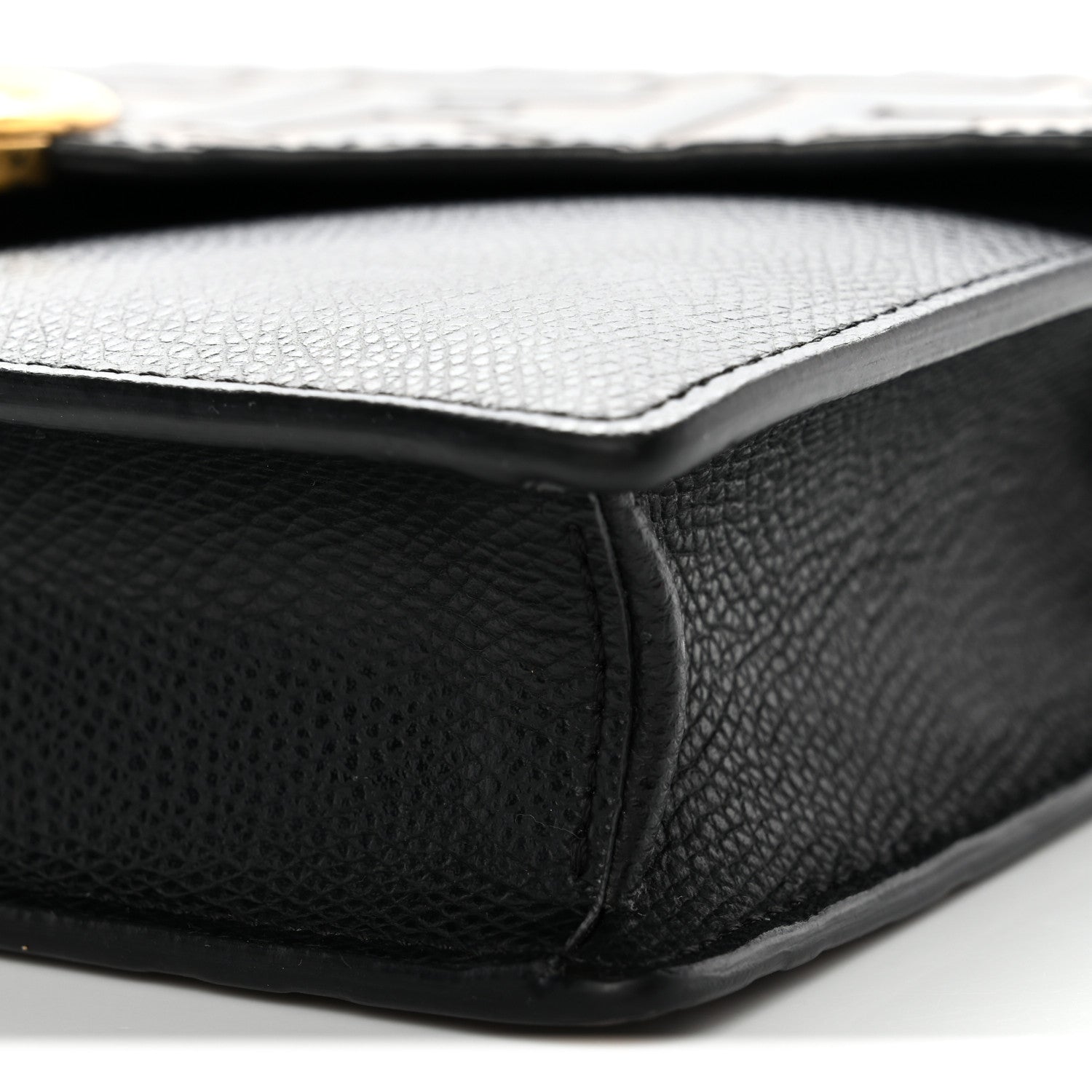 Fendi Vitello Cruise F is Fendi Bi-Color FF 1974 Embossed Medium Envelope Wallet On Chain Black Maya 9 of 12