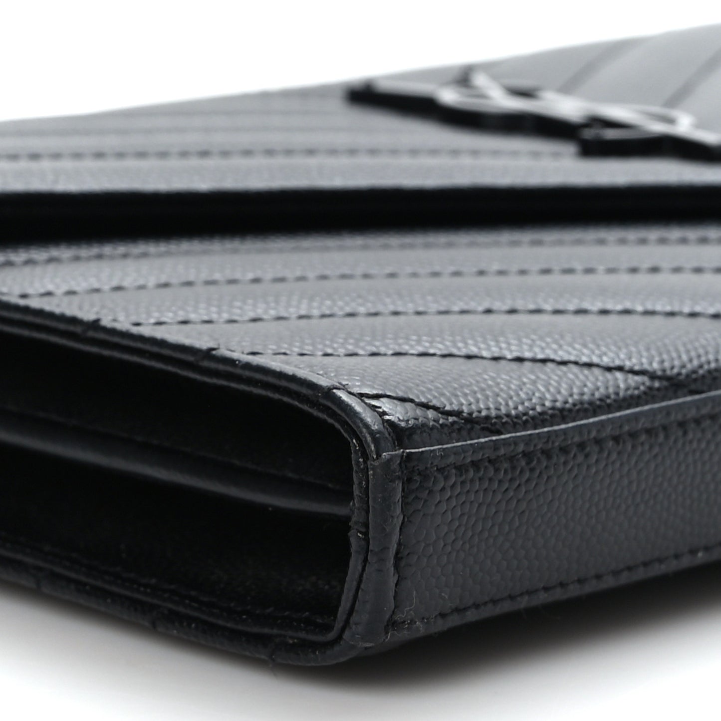 Grain De Poudre Matelasse Chevron Monogram Monochrome Chain Wallet Black
