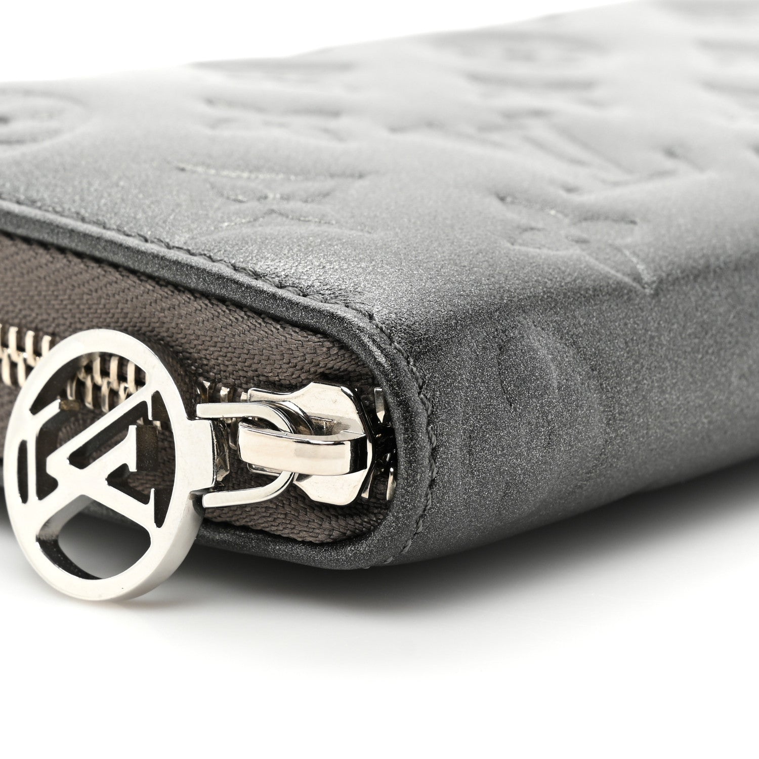 Louis Vuitton Lambskin Embossed Monogram Coussin Zippy Wallet Anthracite 12 of 13