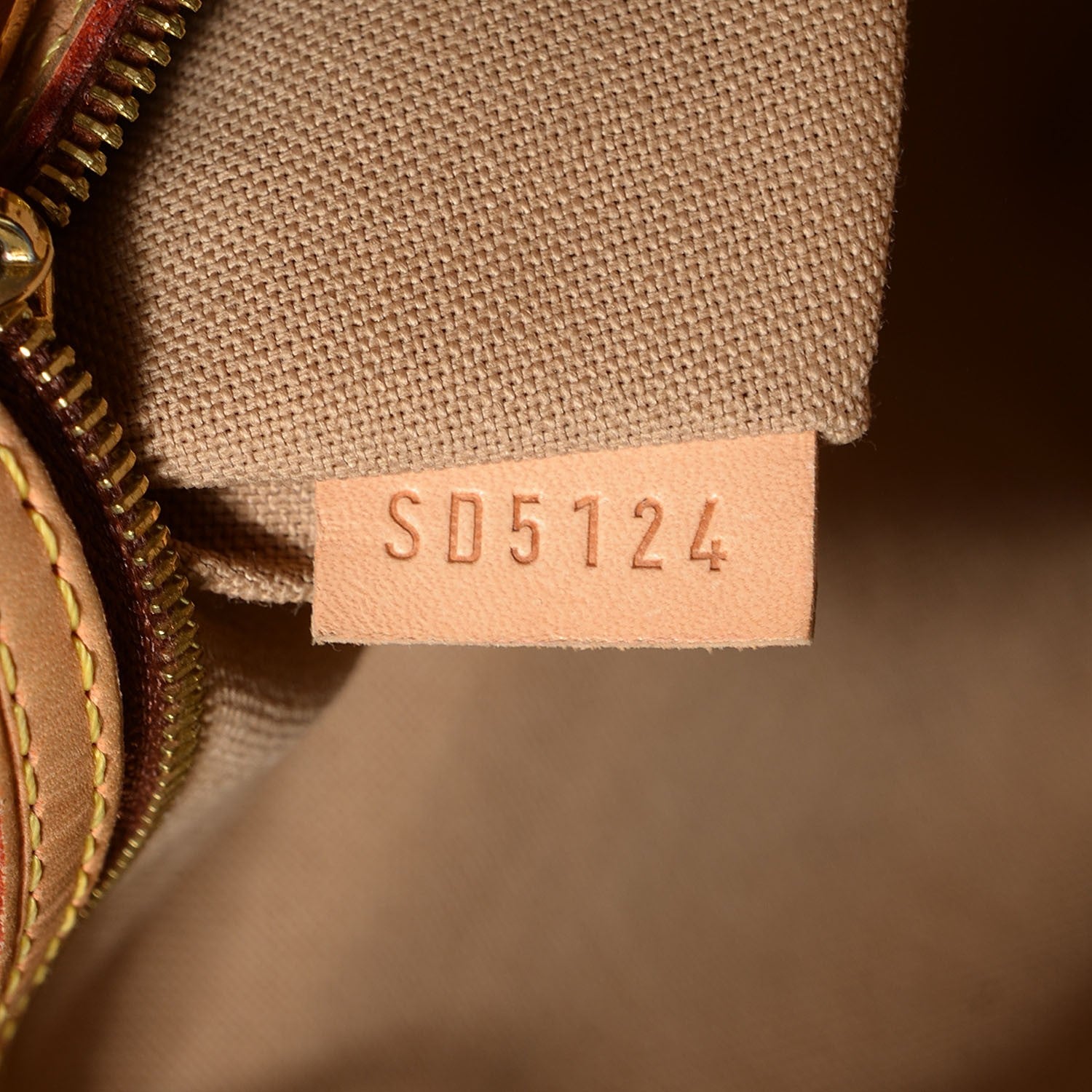 Louis Vuitton Monogram Delightful MM 8 of 9