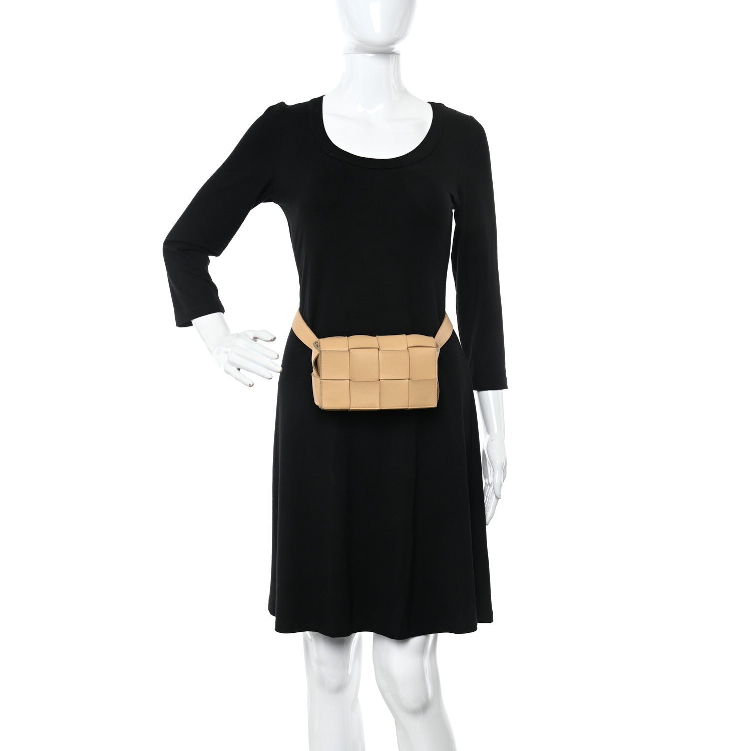 Bottega Veneta Nappa Maxi Intreccio The Belt Cassette Bag Almond 2 of 17
