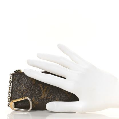 Louis Vuitton Monogram Key Pouch 2 of 11