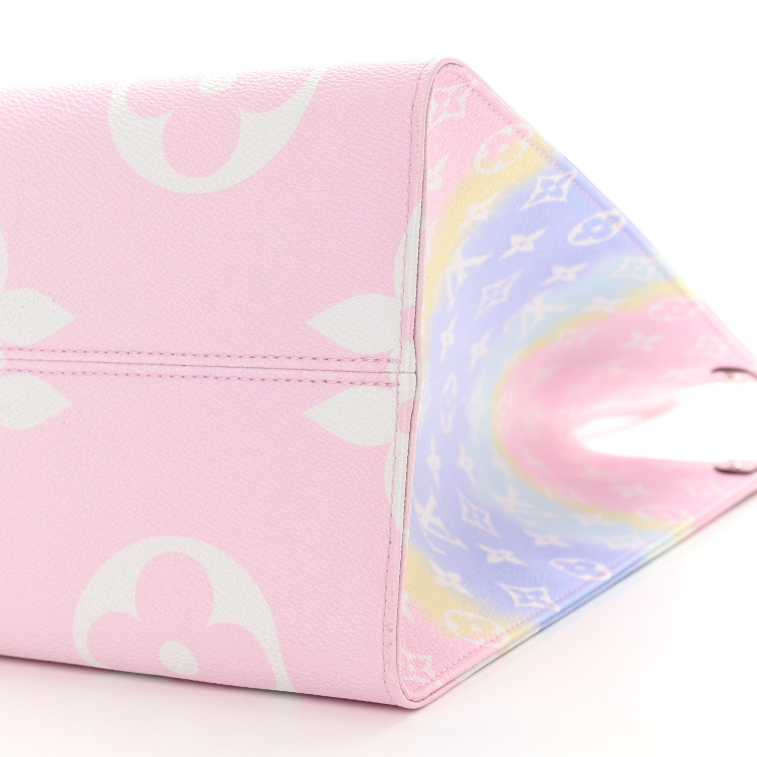 Louis Vuitton Monogram Escale Onthego GM Pastel 9 of 10