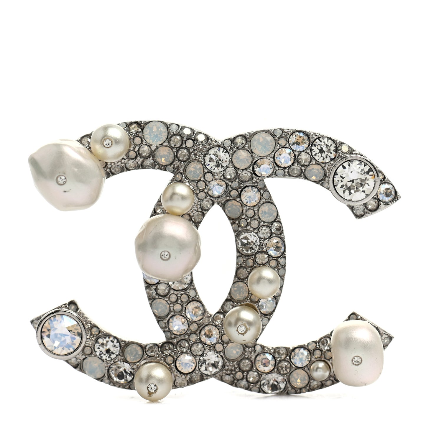 Pearl Crystal CC Mini Brooch Silver