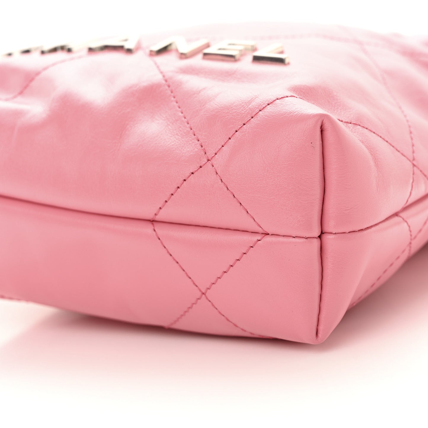 Shiny Calfskin Quilted Mini Chanel 22 Pink
