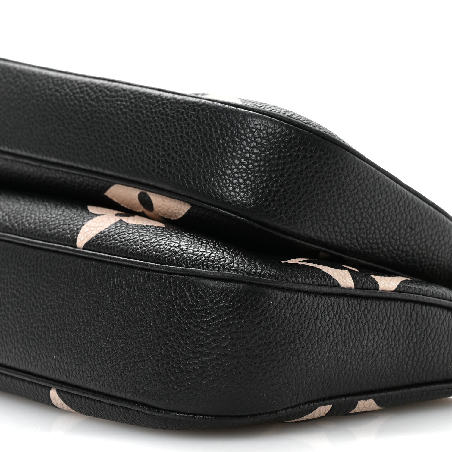 Louis Vuitton Empreinte Monogram Giant Multi Pochette Accessories