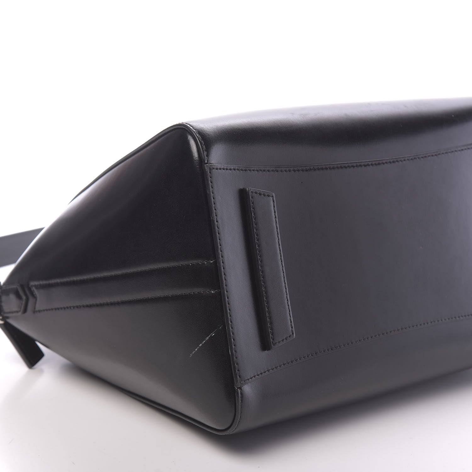 Givenchy Shiny Lord Calfskin Medium Antigona Black 21 of 22