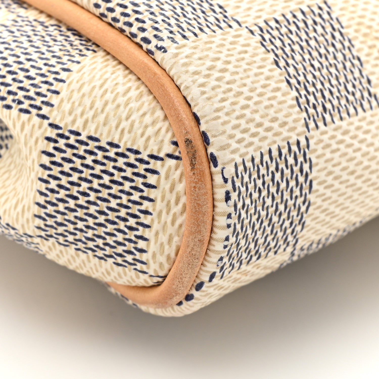 Louis Vuitton Damier Azur Eva Clutch 15 of 16