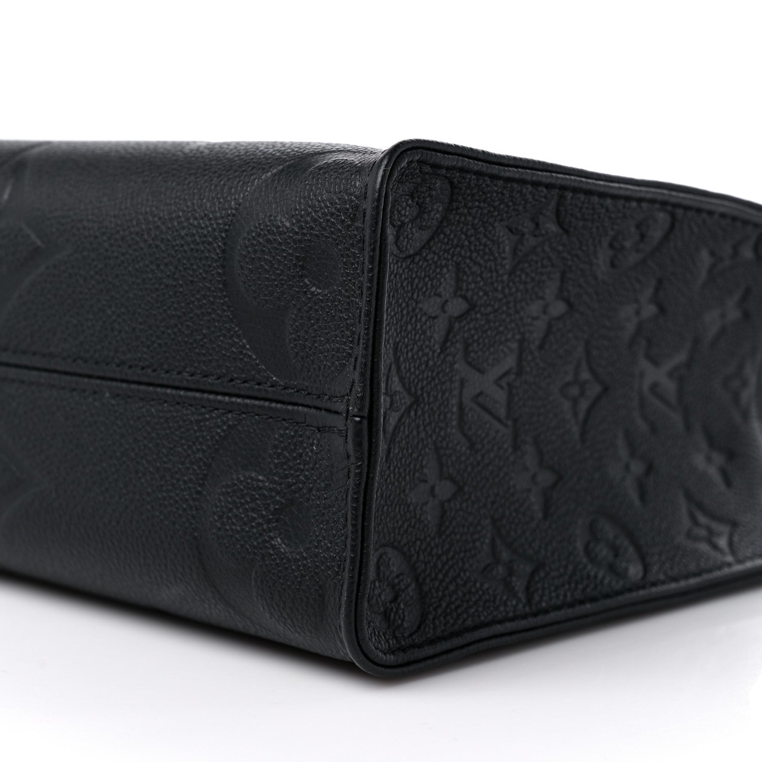 Louis Vuitton Empreinte Monogram Giant Onthego PM Black 8 of 8