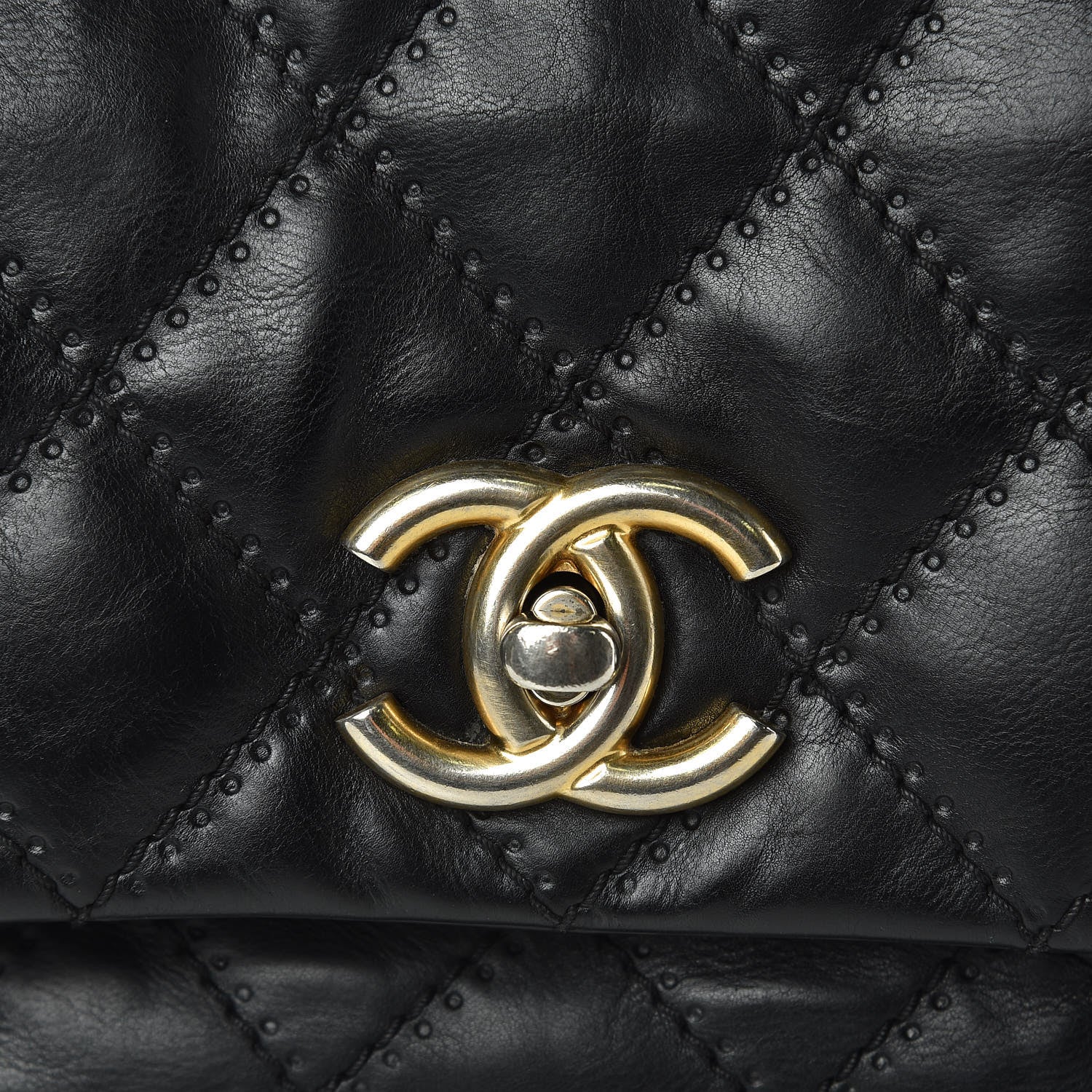 Chanel Calfskin Quilted Retro Chain Camera Case Black 15 of 16