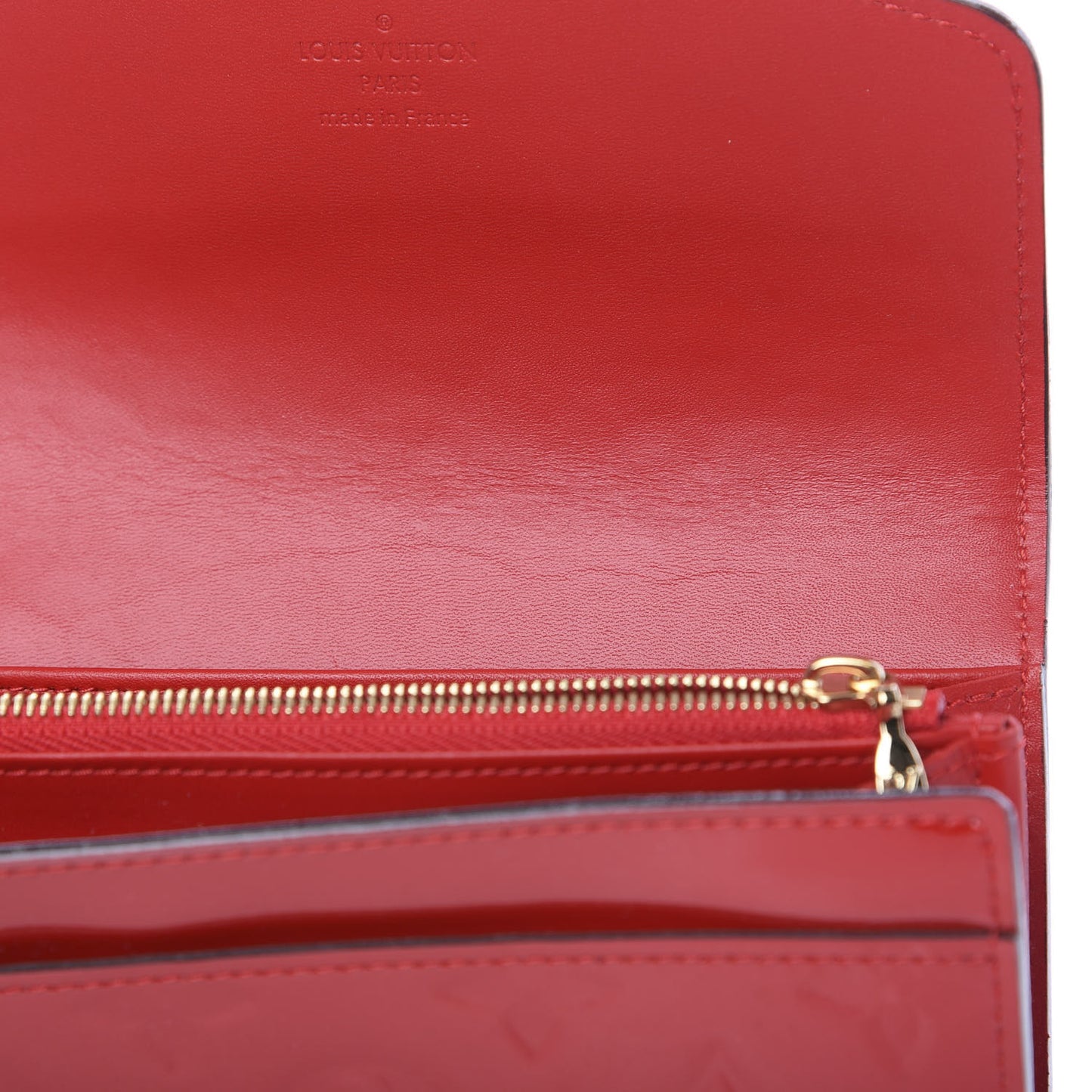 Vernis Sarah Compact Wallet Cherry