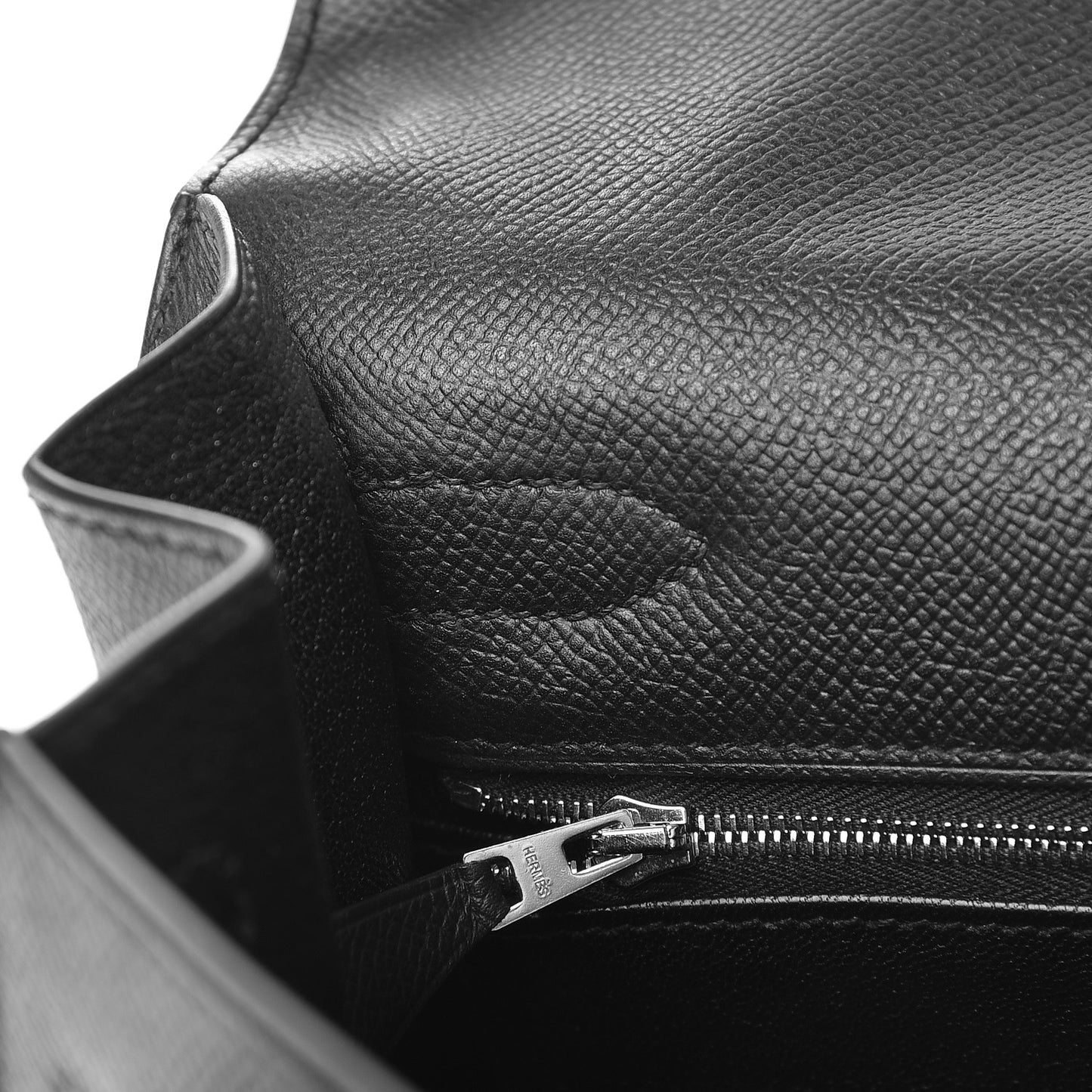 Epsom Kelly Sellier 32 Black