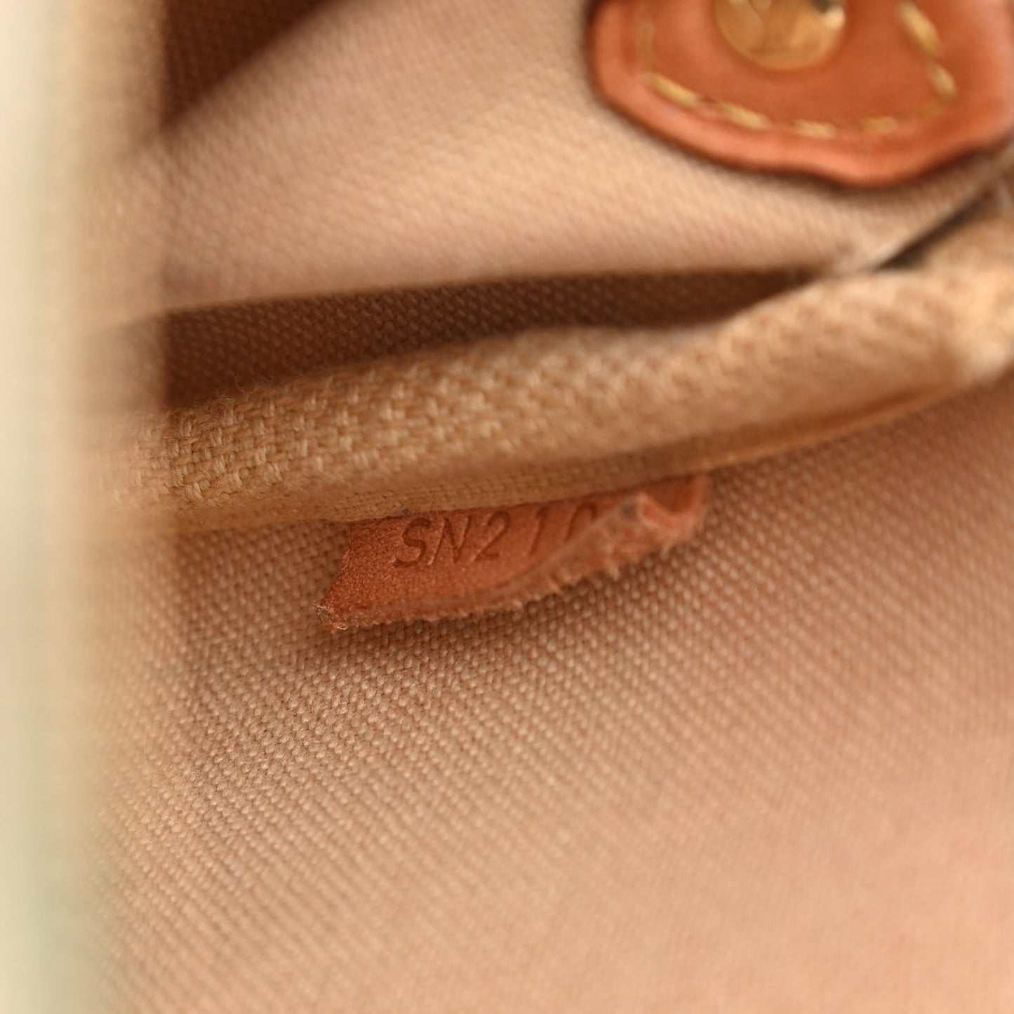 Damier Azur Eva Clutch