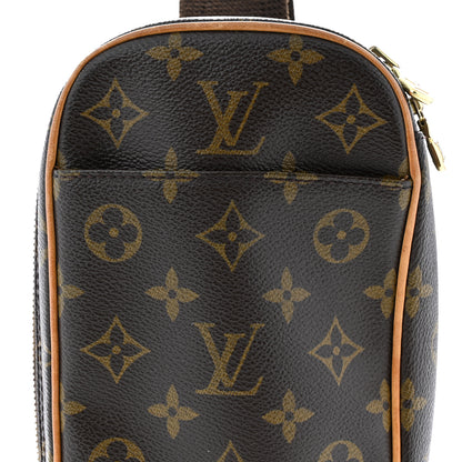 Louis Vuitton Monogram Pochette Gange 8 of 10