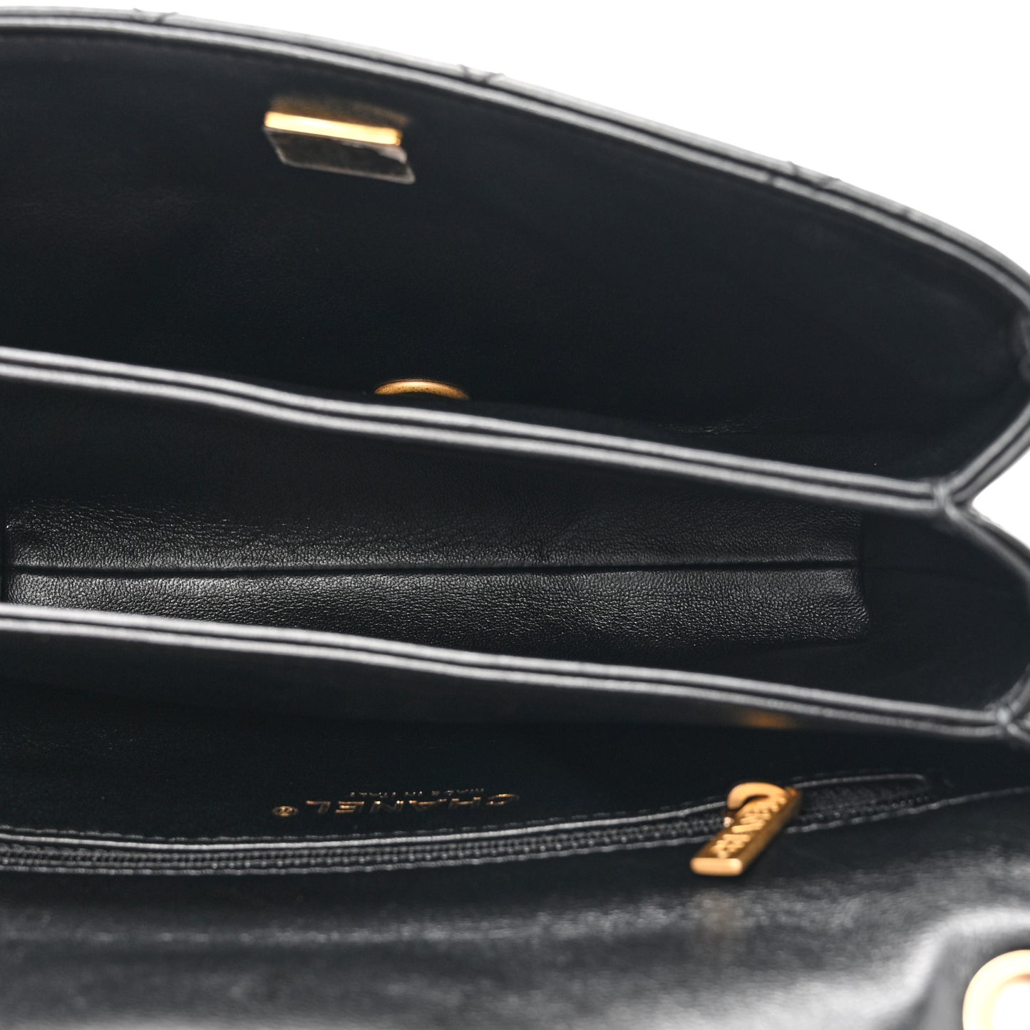 Lambskin Quilted On And On Small Chain Flap Black