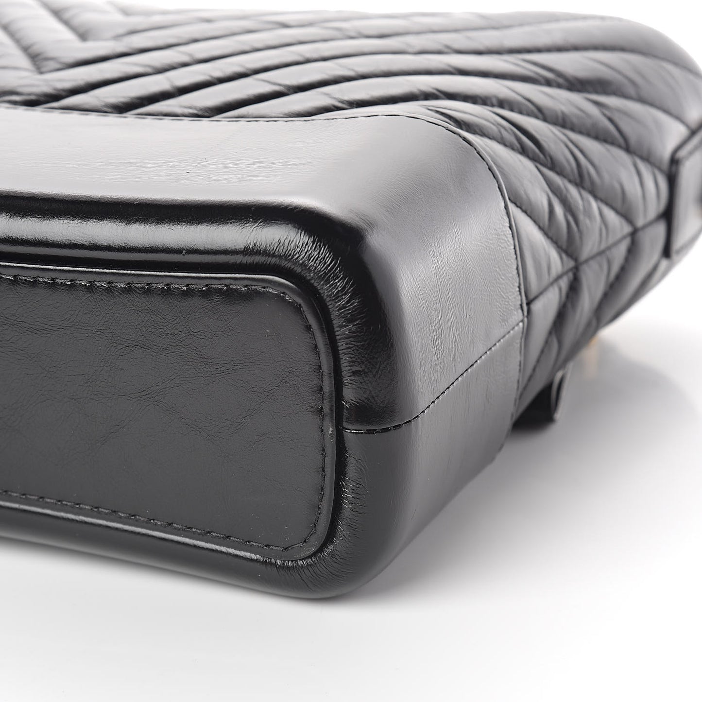 Aged Calfskin Chevron Quilted Medium Gabrielle Hobo Black