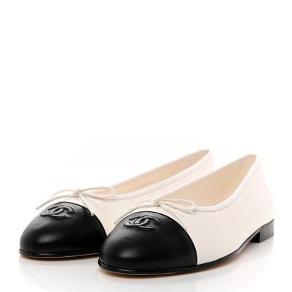 Chanel Lambskin Cap Toe CC Ballerina Flats 39 White Black 3 of 10