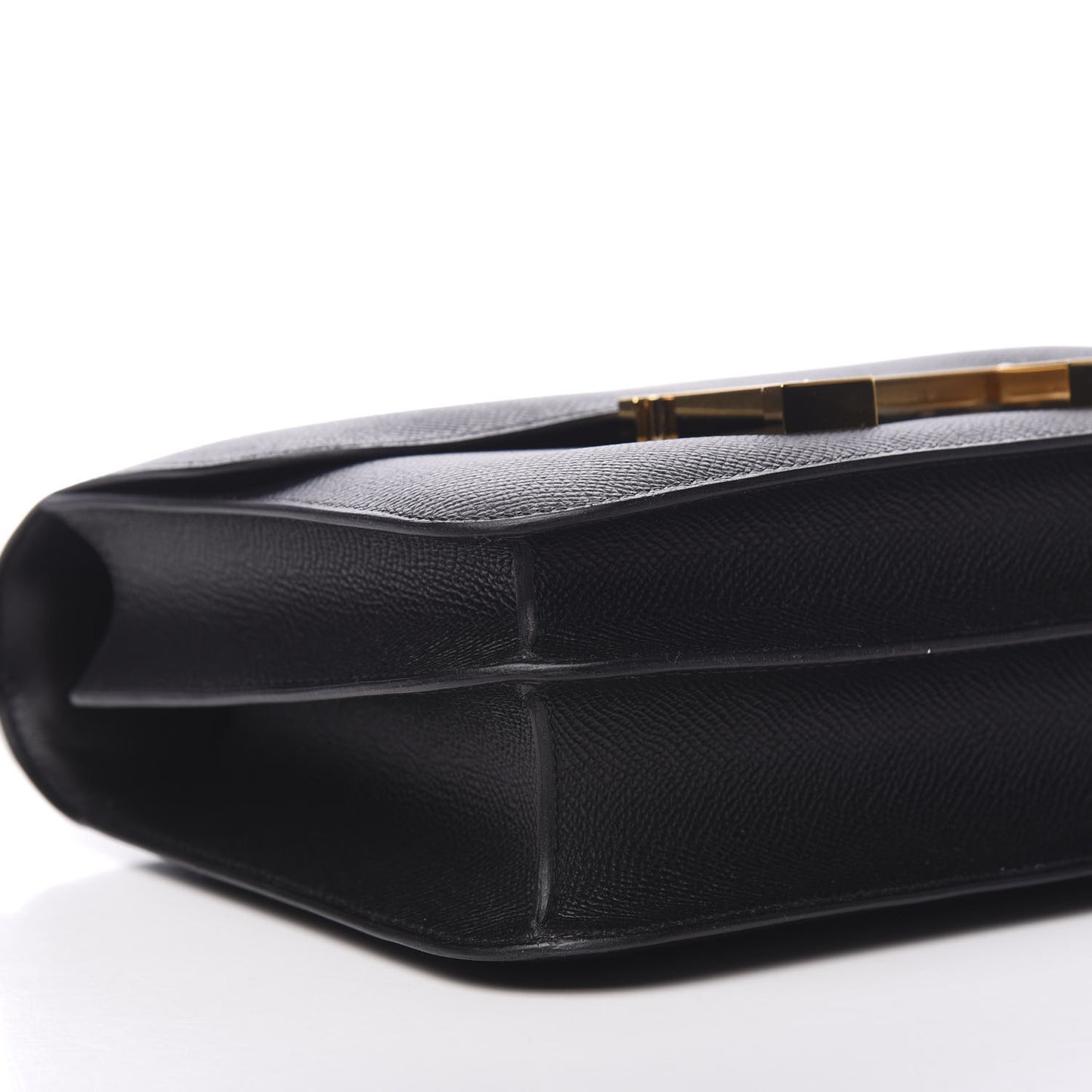Epsom Constance 24 Black