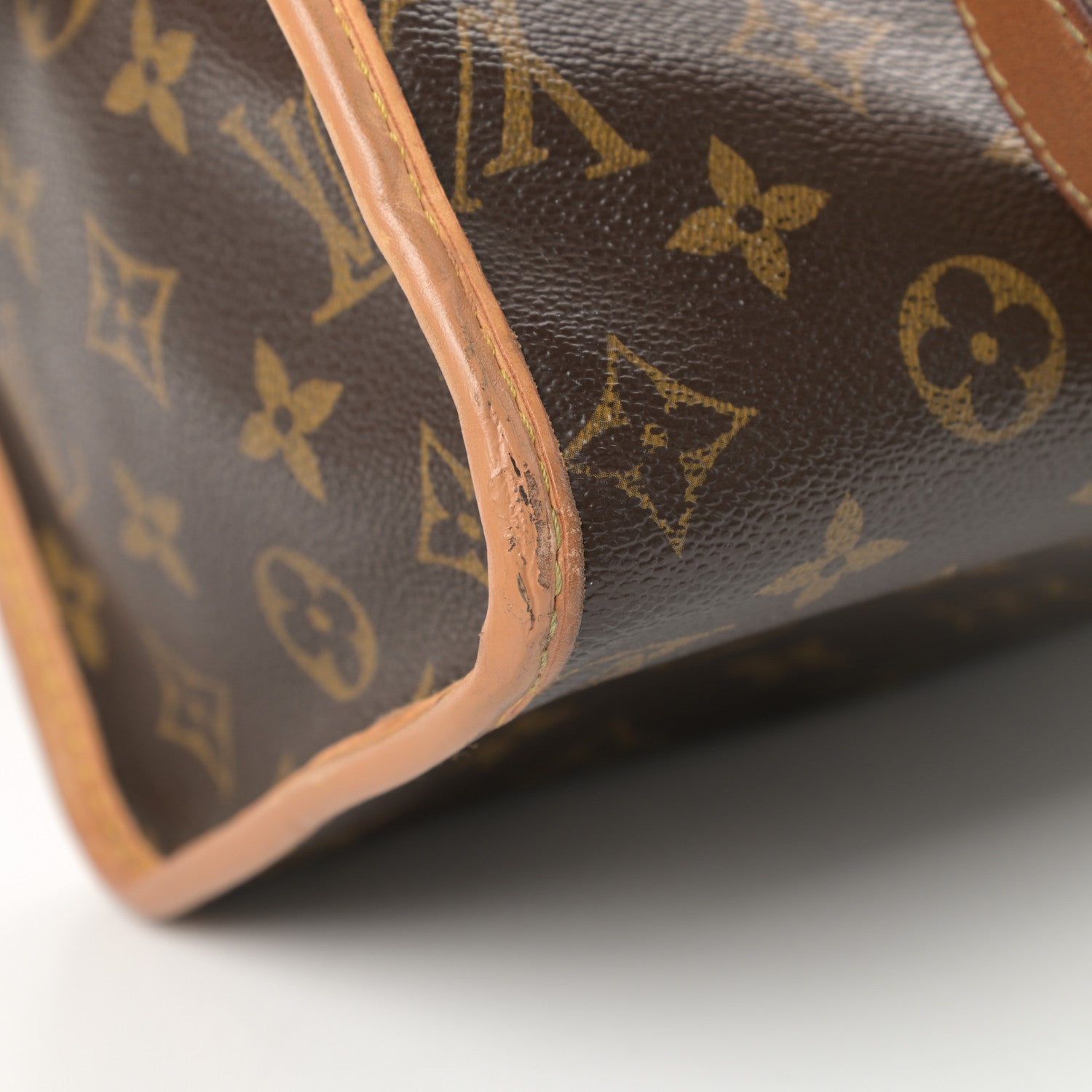 Louis Vuitton Monogram Popincourt Haut 12 of 18